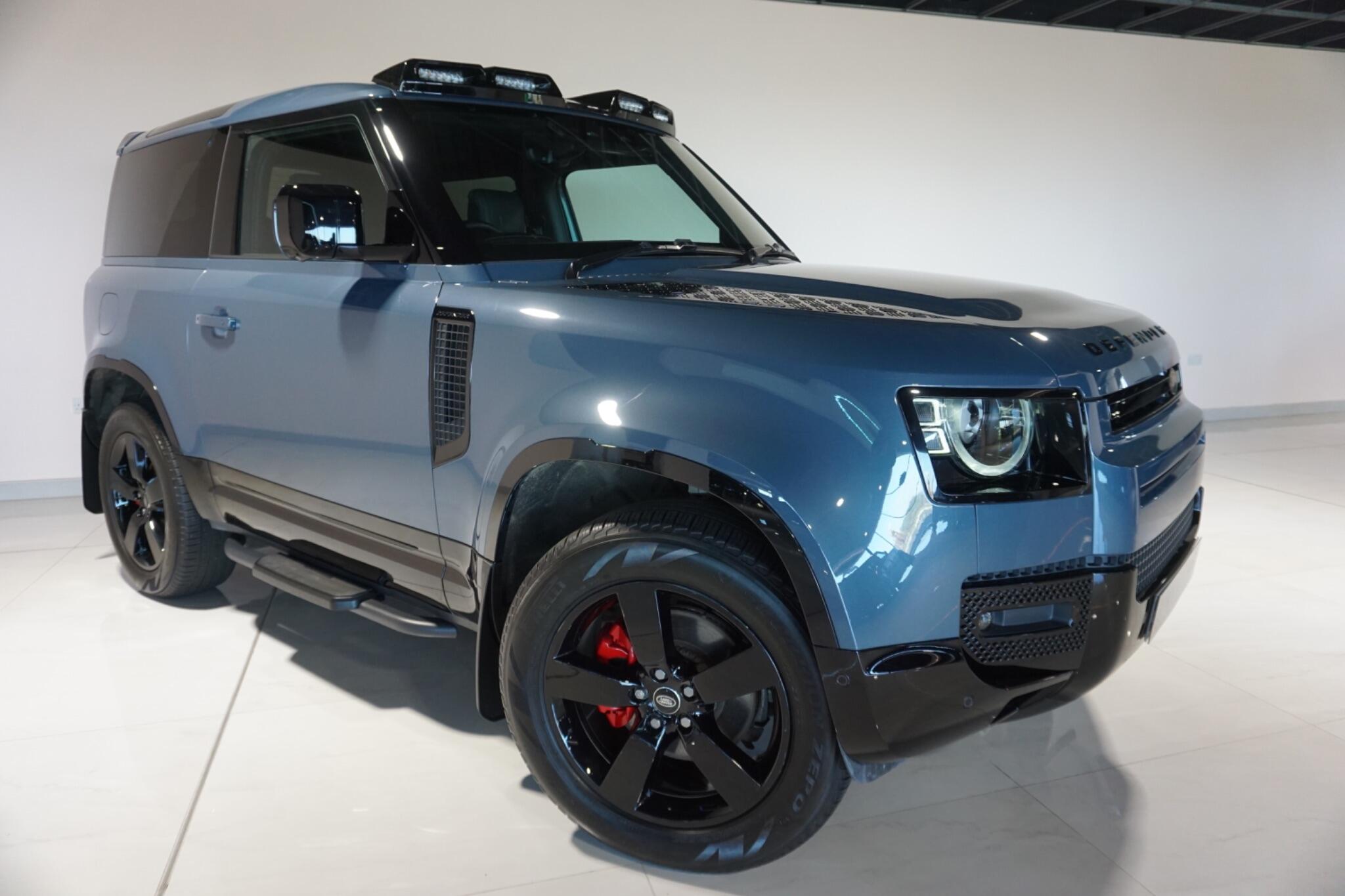 Land Rover Defender 90 3.0 D250 MHEV X-Dynamic HSE SUV 3dr Diesel Auto 4WD Euro 6 (s/s) (250 ps)